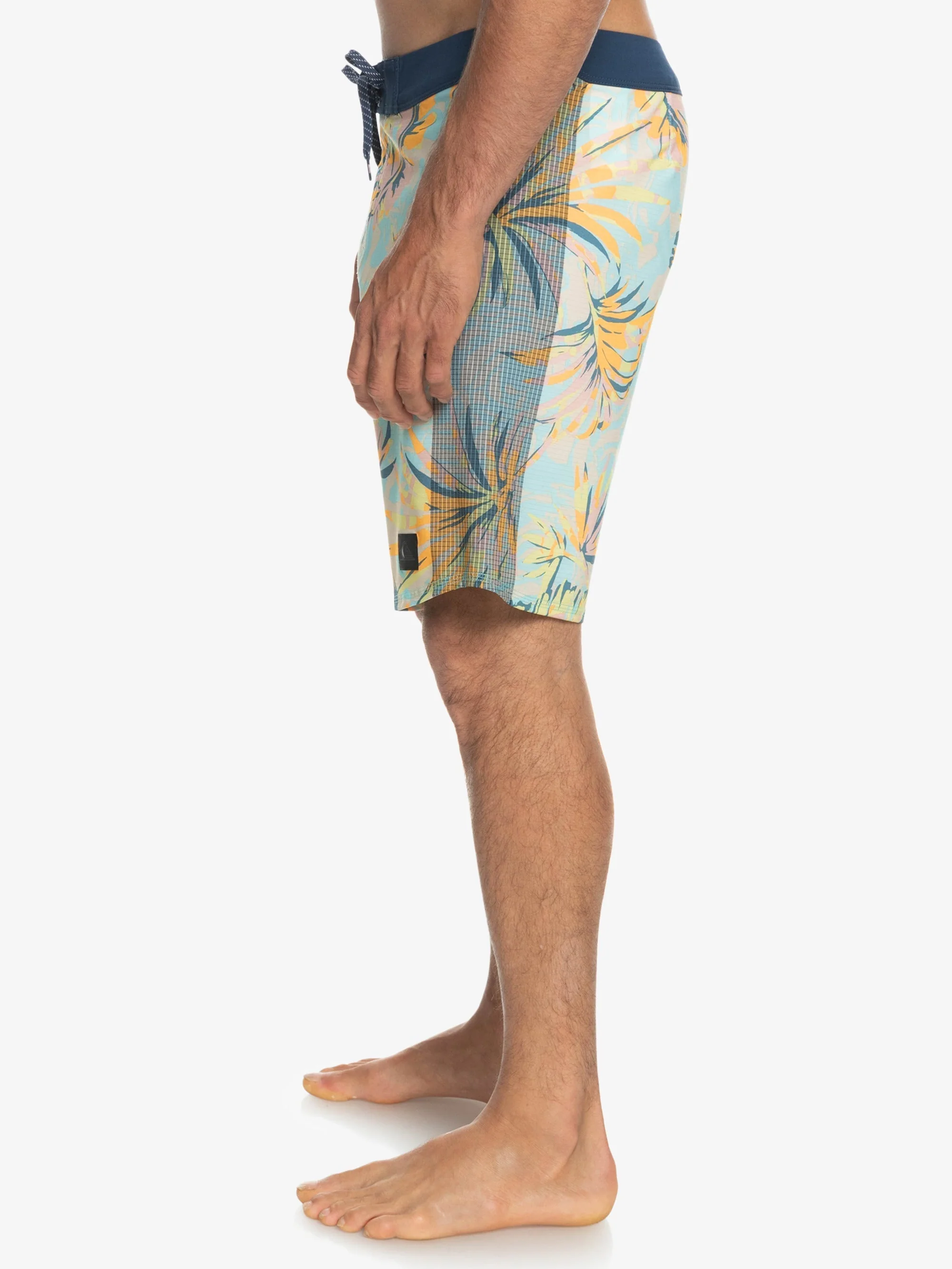 Mens Highlite Arch 19" Boardshorts - Image 4